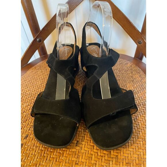 Clarks Artisan collection black suede wedge sandals 8.5 - Picture 8 of 9